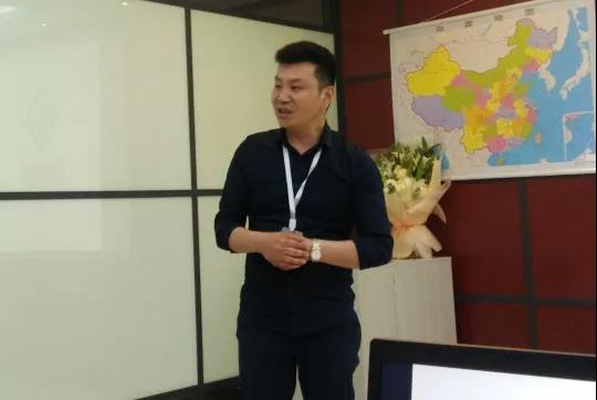 16���60Ԫ��������������25���ֳ�ת��ǣ�ֽ����