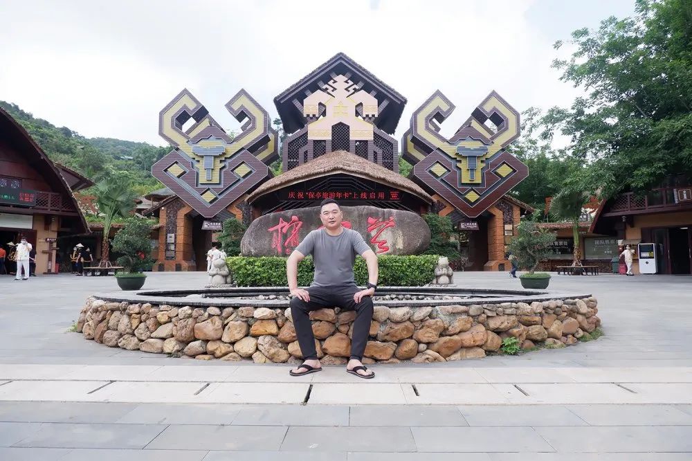 �����عɼ���